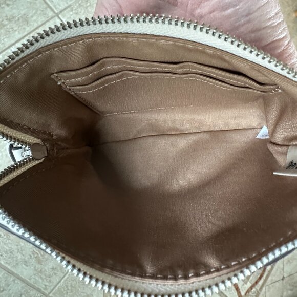 COACH SIGNATURE CHERRY CORNER ZIP WRISTLET:NWT CHALK/MULTI CZ451 - Picture 6 of 6